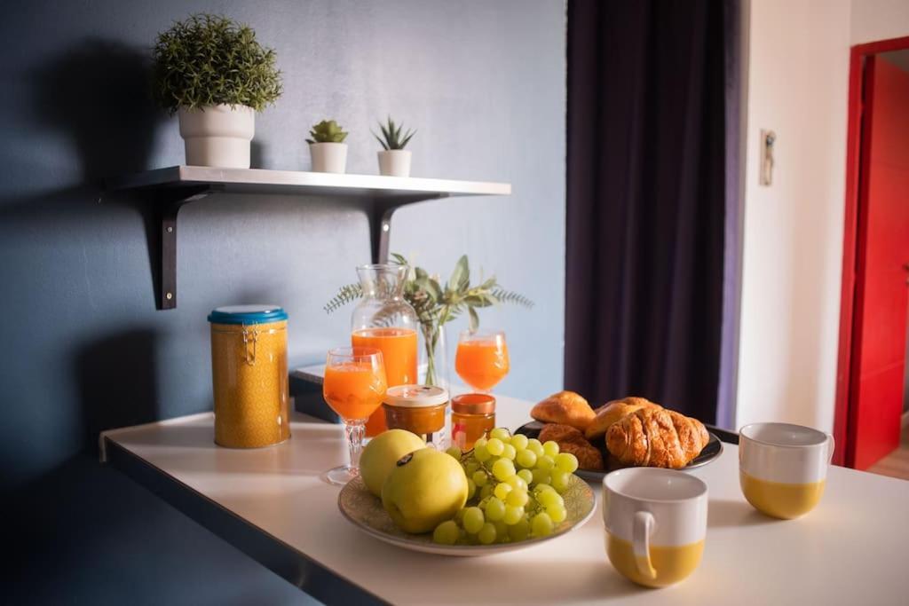 T2 Cosy & Moderne Avec Parking Prive Gratuit A Villeurbanne Kültér fotó
